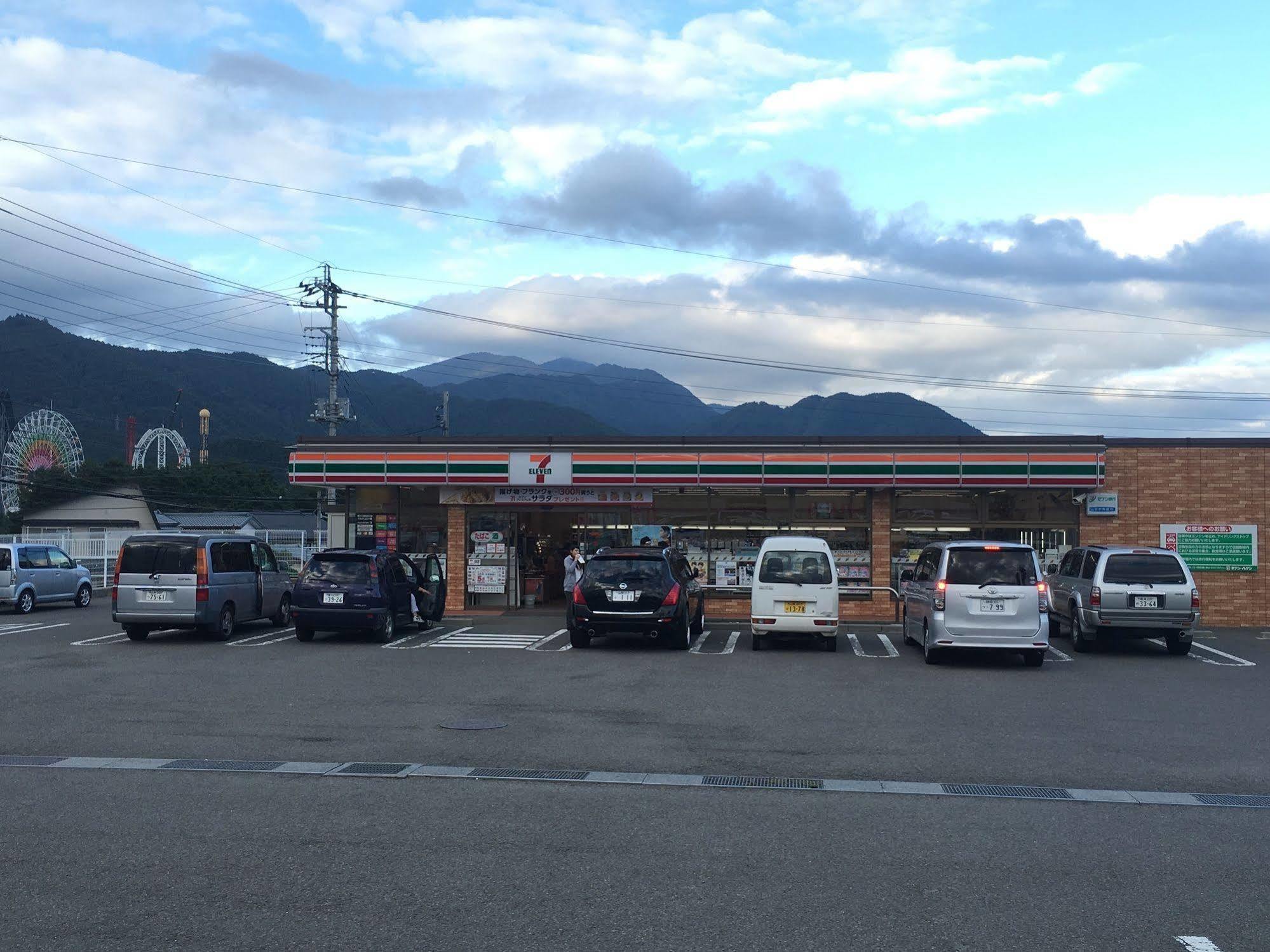 Mtfuji Guest House Kikkake 후지요시다 외부 사진